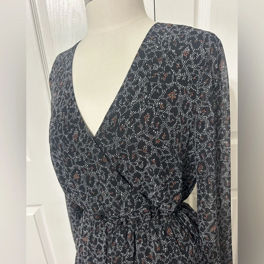 Cupcakes and Cashmere Amity Speckled Leopard Dress Ruffle Hem Long Sleeve Size S - Picture 2 of 6